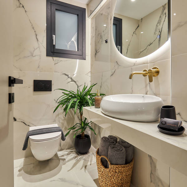 Grey Stones Villa Ammoudara room bathroom